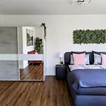 Leipzig-residenz Waldstrasse Am Zoo Und Red Bull Arena , Rooftop Mit 2 Dachterrassen * Lipsko