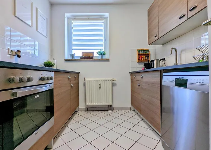 Leipzig-residenz Waldstrasse Am Zoo Und Red Bull Arena , Rooftop Mit 2 Dachterrassen *